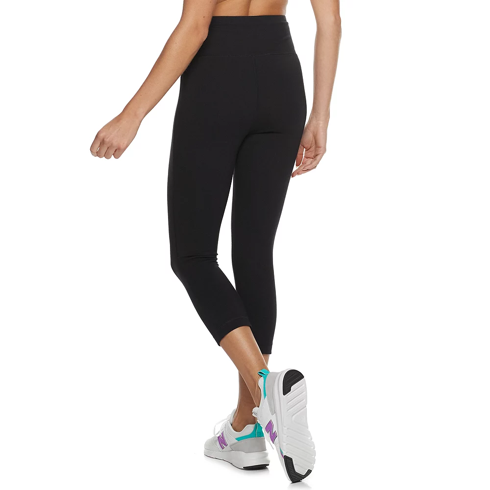 Women's Tek Gear® Essential High-Waisted Capri Leggings 3 Women's Tek Gear® Essential High-Waisted Capri Leggings - Image 3